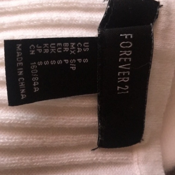 Forever 21 White Crop (SALE!!!! READ DESCRIPTION) - Picture 5 of 5